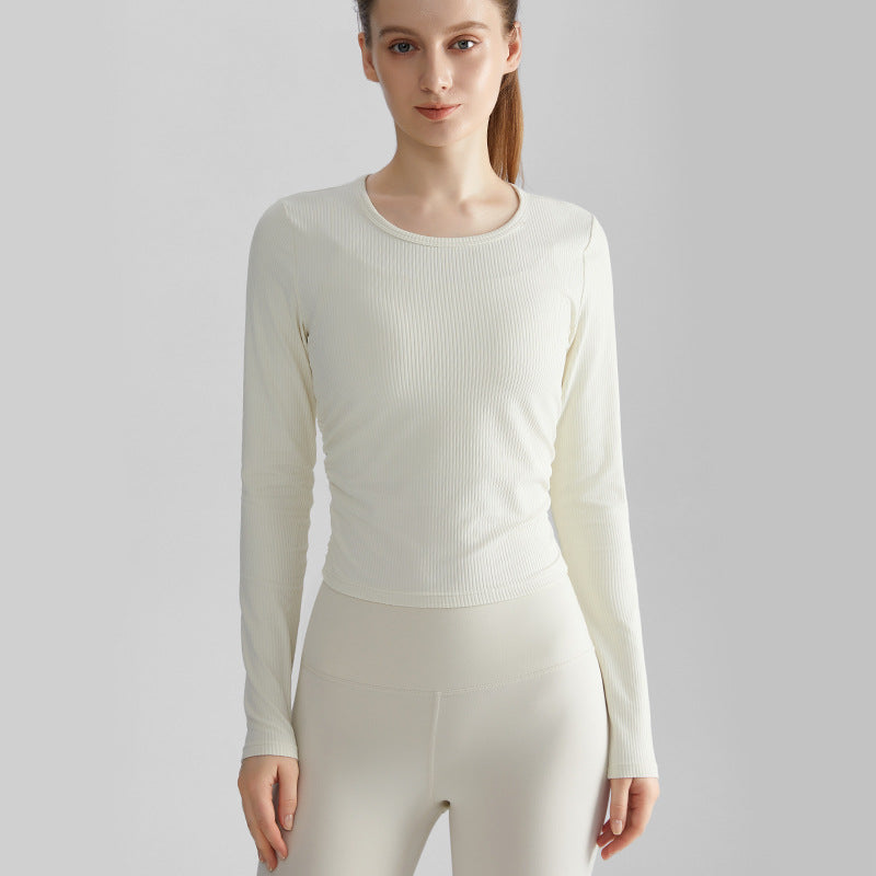 Quick-drying, Breathable, Thin crewneck, Side pleats, Slim fit, Long sleeves