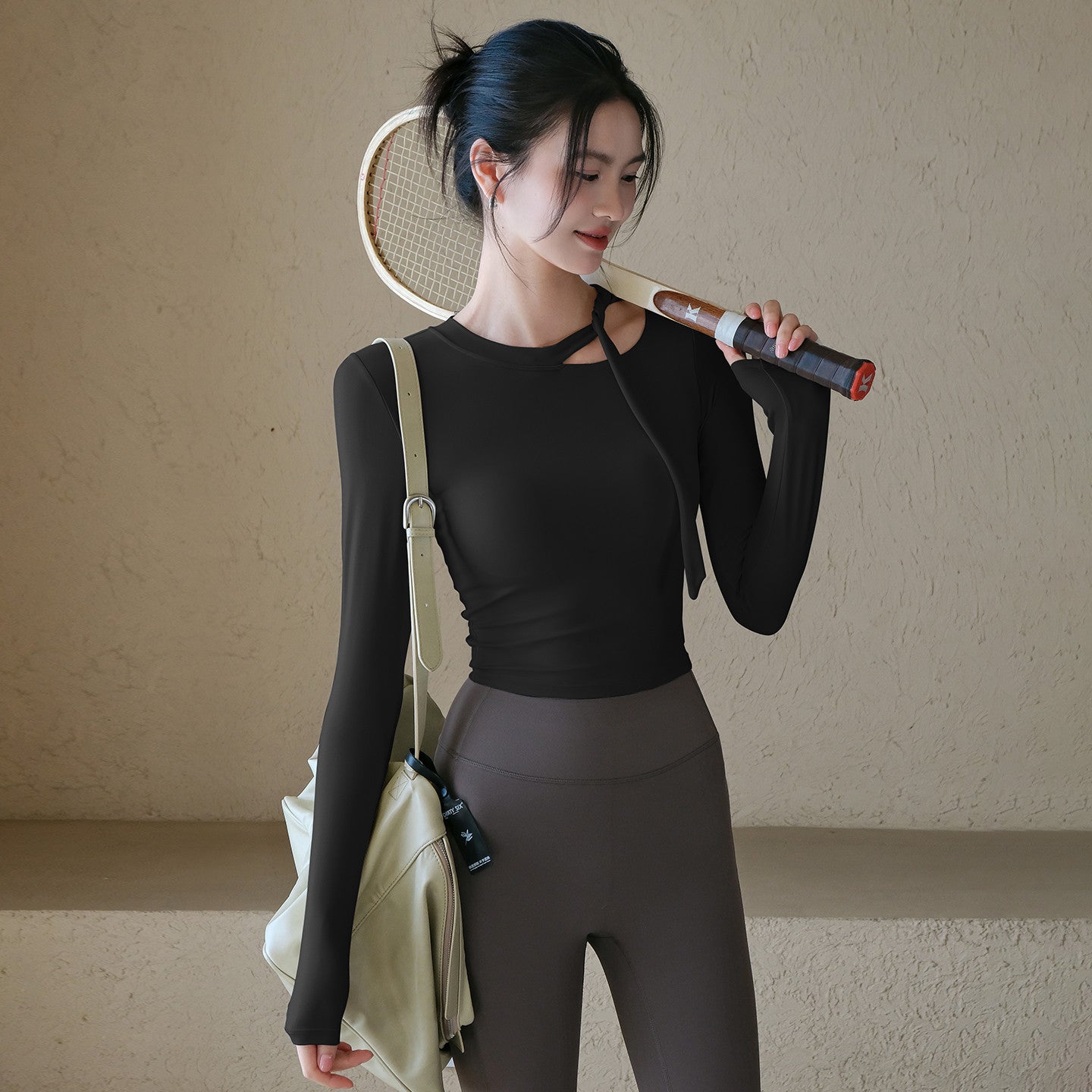 High-end slimming with chest pad and long-sleeved fitness training outfit