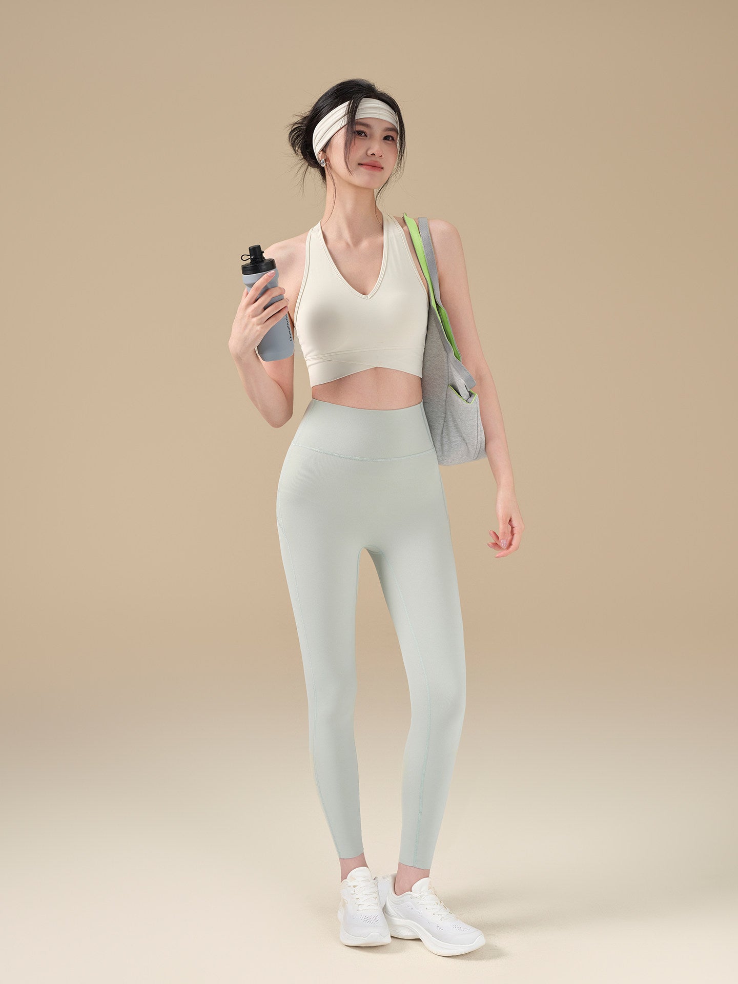 Color-block Criss-cross Hem Racerback Sports Bra/Tank Top