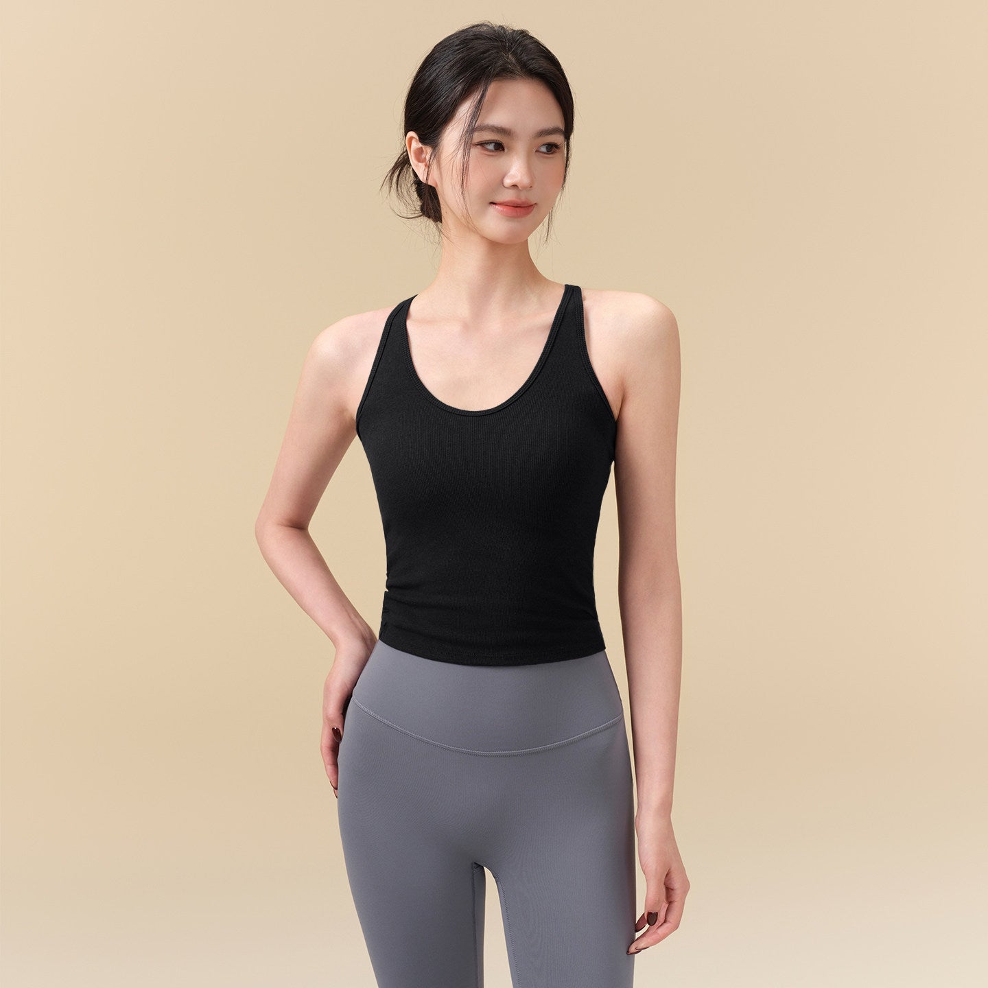 Integrated accessory breast fitness running sports vest