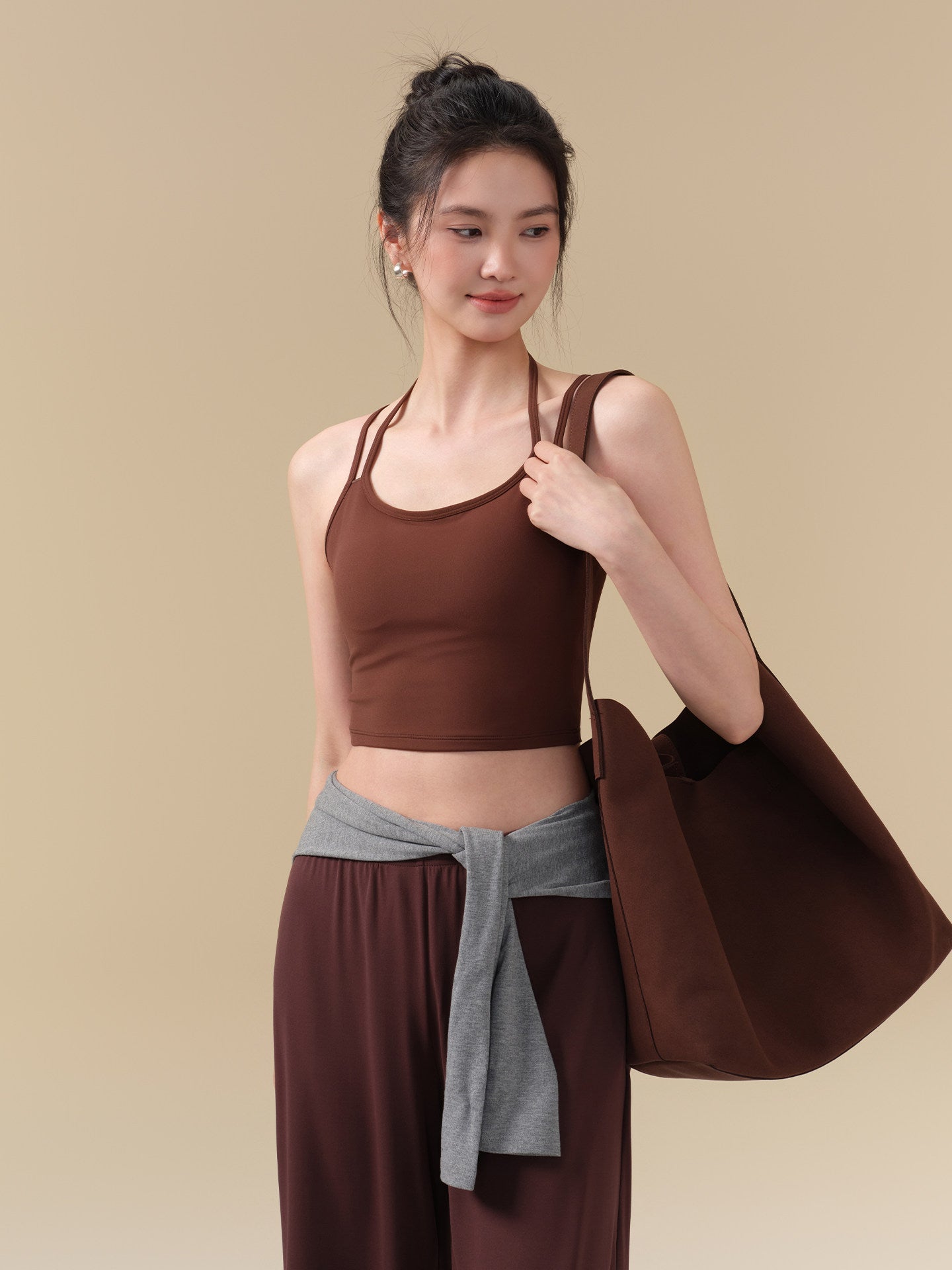 Double shoulder strap beautiful back shockproof yoga suit vest