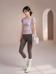 Soft skin-friendly and breathable yoga short sleeves