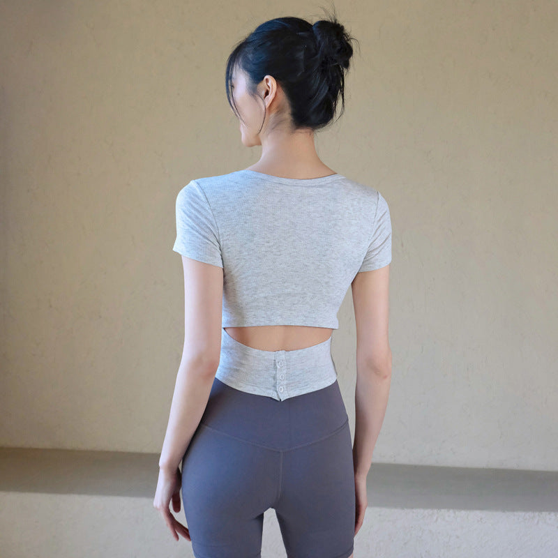 With chest pads, Slim and slim short sleeves