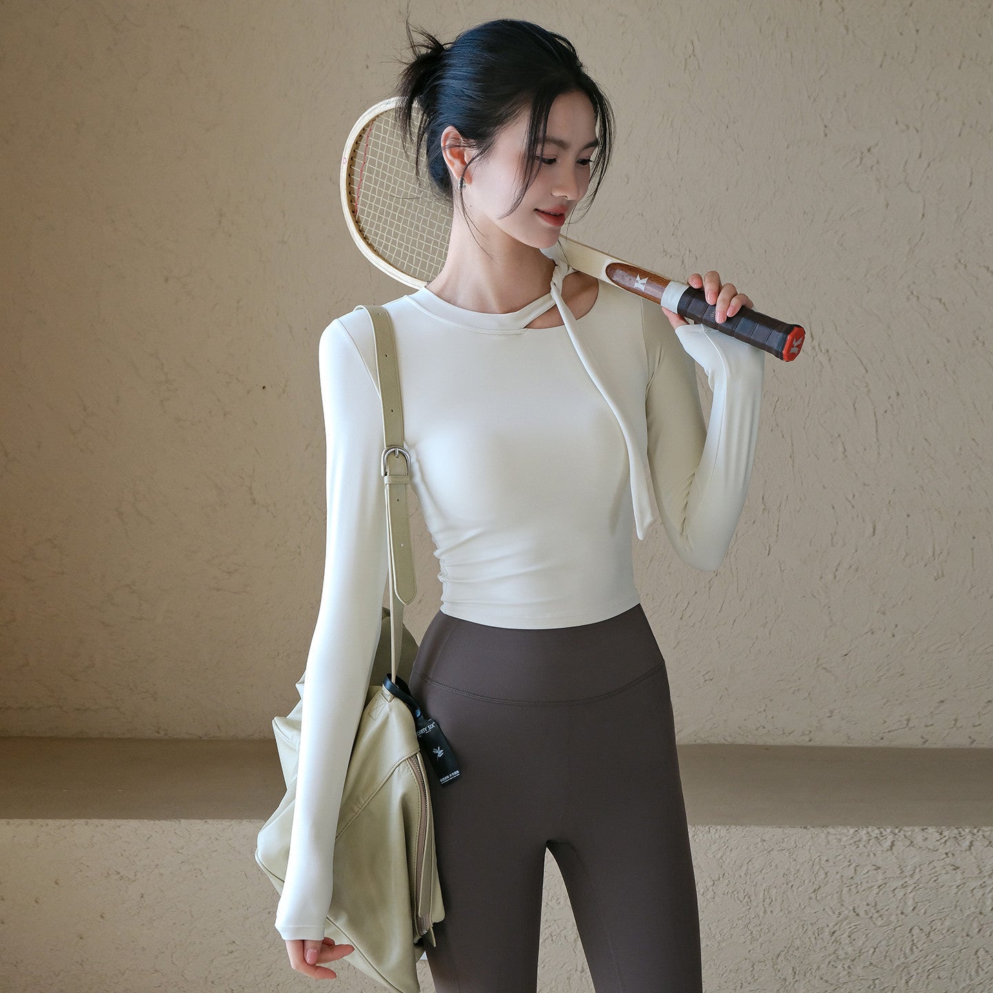 High-end slimming with chest pad and long-sleeved fitness training outfit