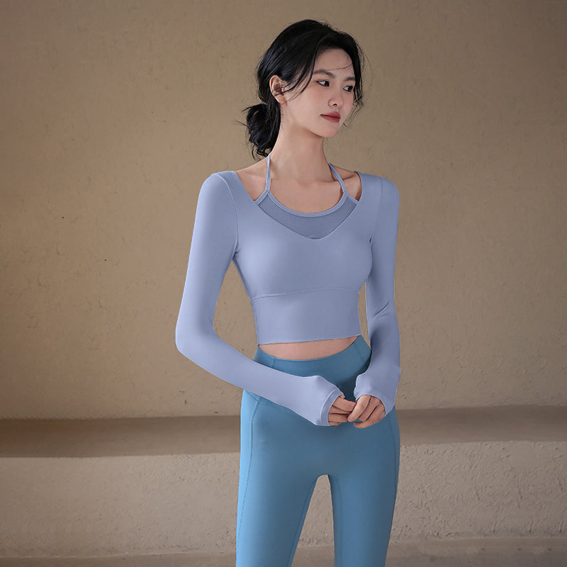 Fake two-piece sports long sleeves with chest pads