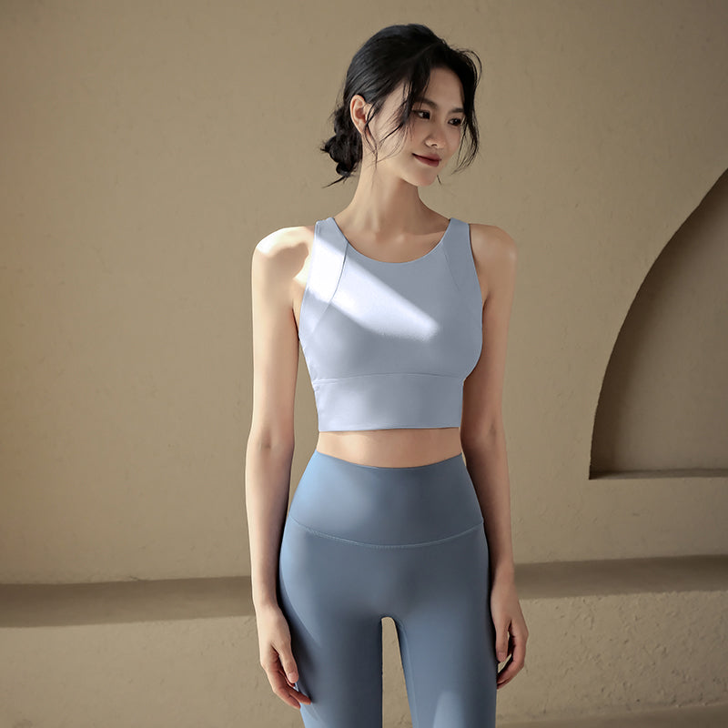 One-piece professional sports vest