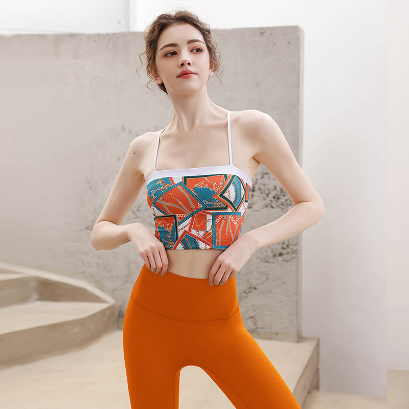 Fashion print contrasting camisole top nude gym pants set