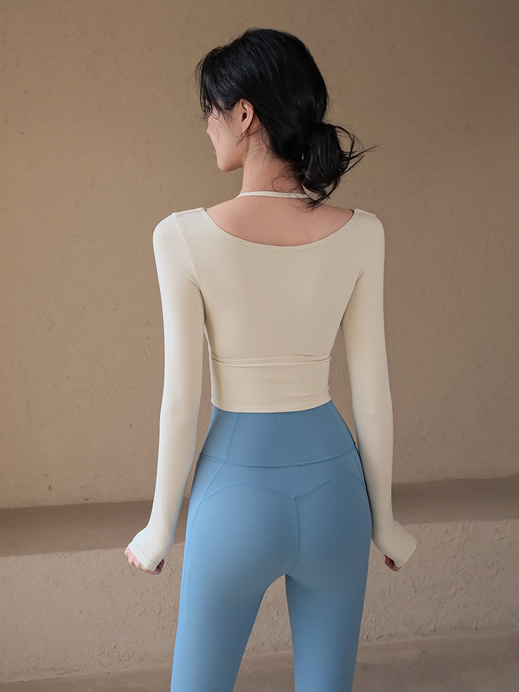 Fake two-piece sports long sleeves with chest pads
