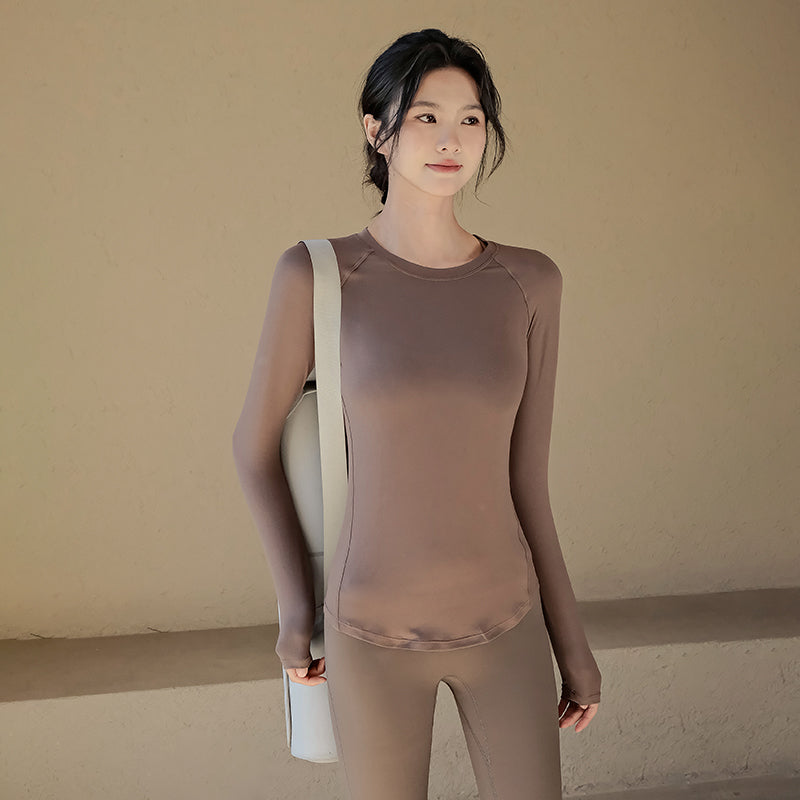 Warm slim fit long sleeves