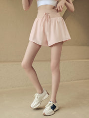 Loose and quick-drying, Anti-light and slimming casual three-point pants