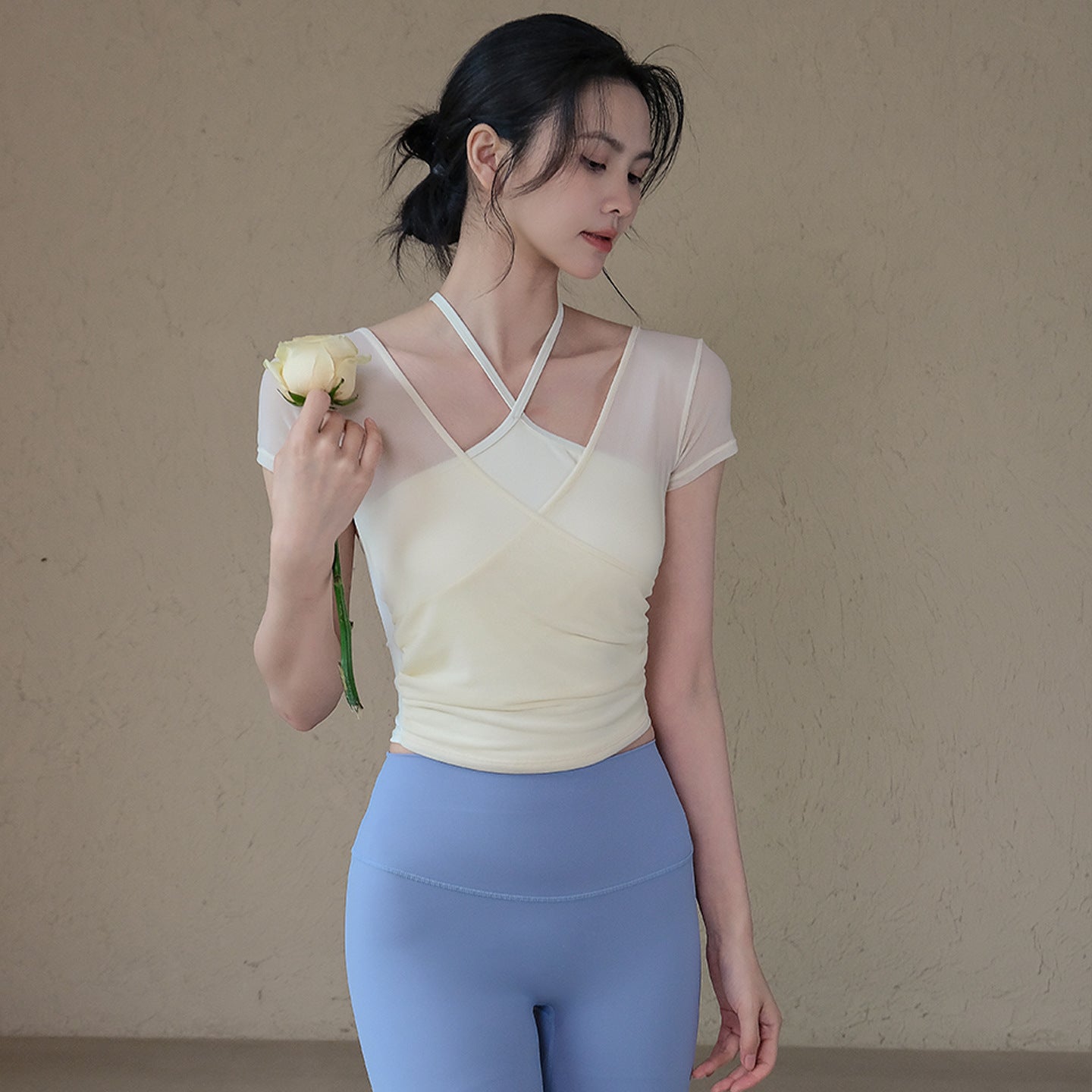 Waist slimming, Breathable mesh fitness, Sports short sleeves