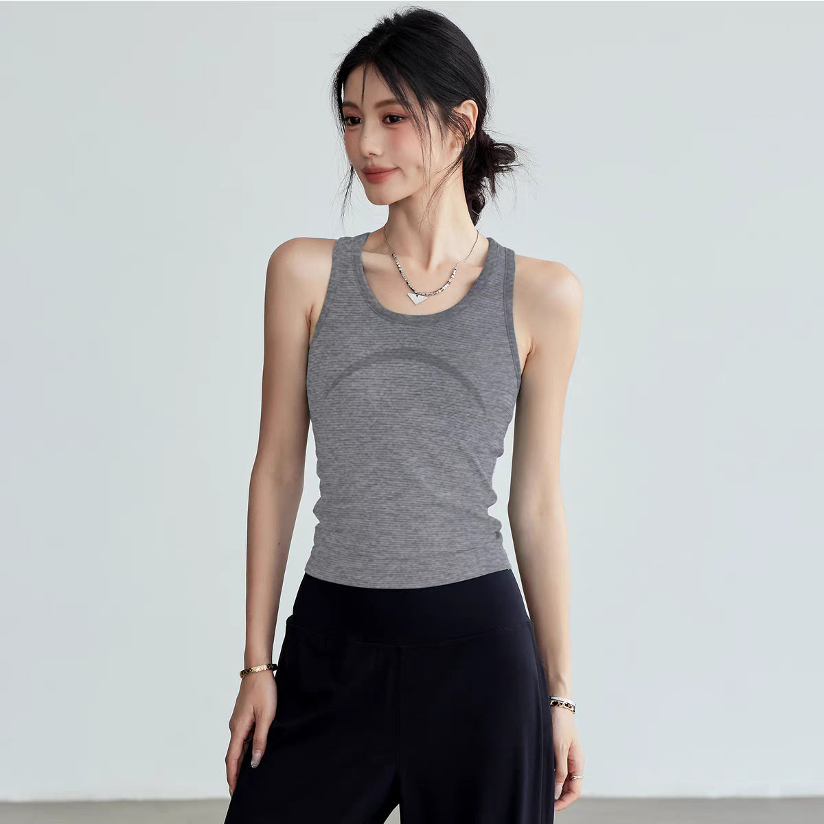I-vest with chest pad
