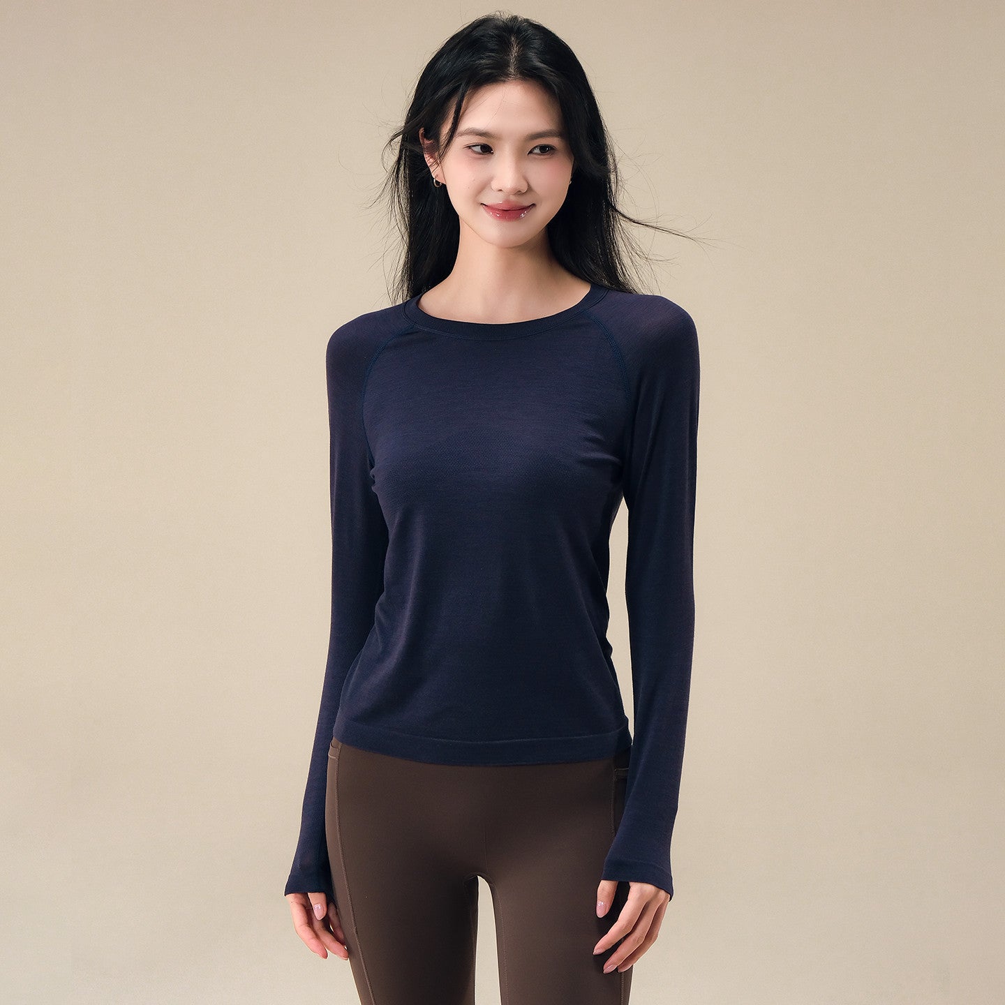 Skin-friendly wool sports long-sleeved gym clothes