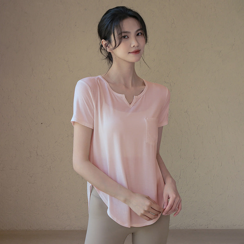Loose, Light, Breathable sports blouse with short sleeves