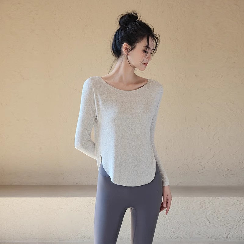 Off-the-shoulder loose yoga top
