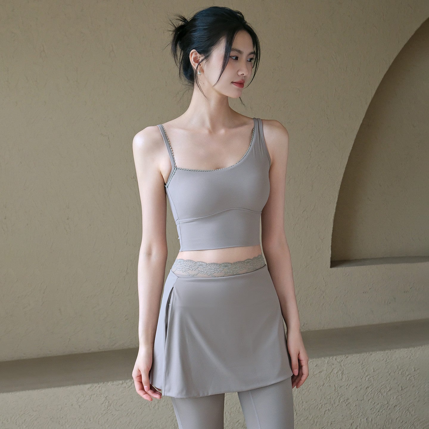 All-in-one new beautiful back and accessory breast running sports bra