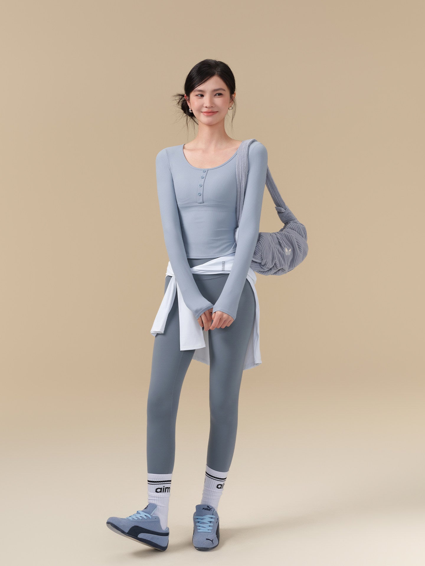 With chest pads, Wear nude and breathable fitness long sleeves