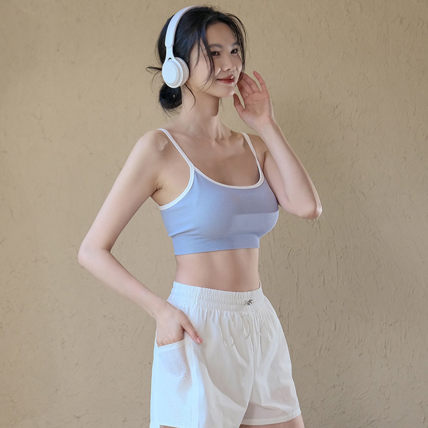 High-end sexy skin-friendly all-in-one fitness shockproof gathered sports beauty back bra