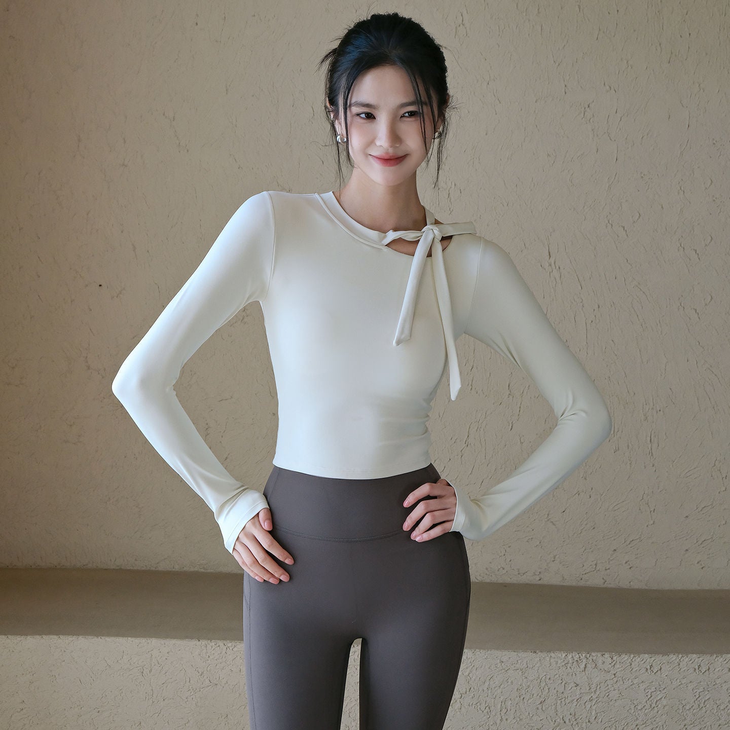 High-end slimming with chest pad and long-sleeved fitness training outfit