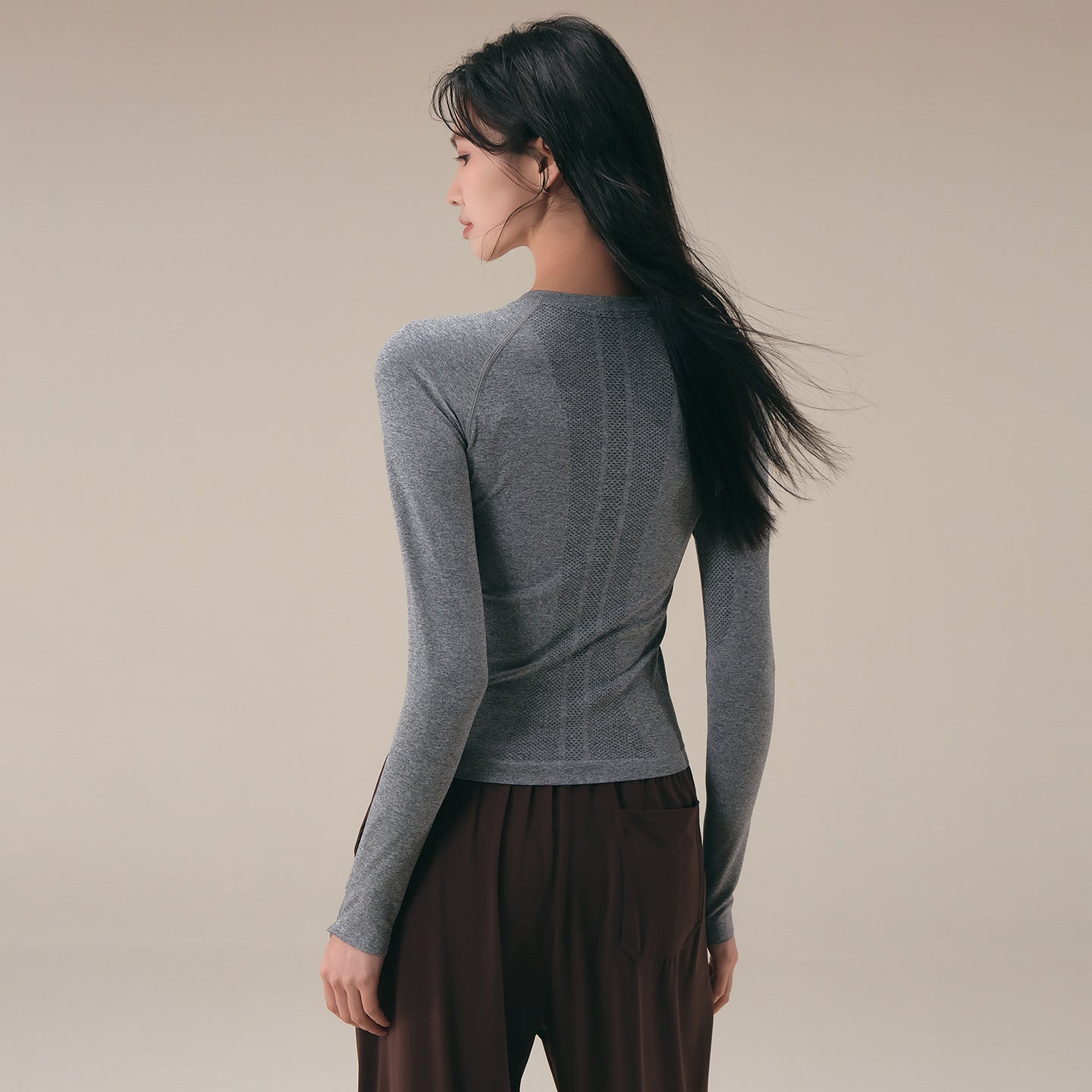 New tight-fitting, Slimming, Nude, Comfortable and breathable yoga top