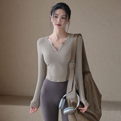 Slim sports T-shirt with chest pad long sleeves