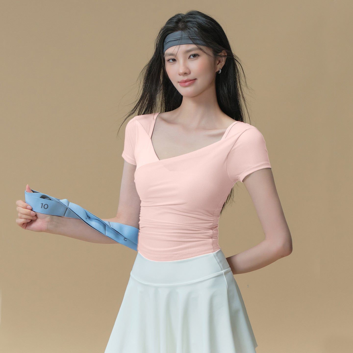 Sports fitness T-shirt with chest pad cutout, Breathable and beautiful back