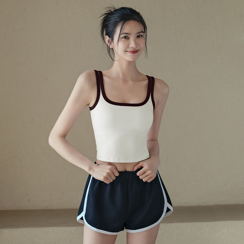 Contrasting shock-resistant bra