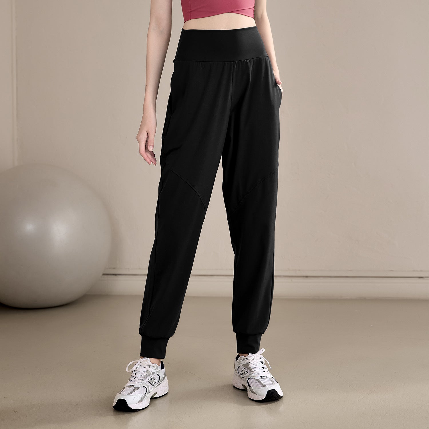 New loose leg straps slimming running yoga pants