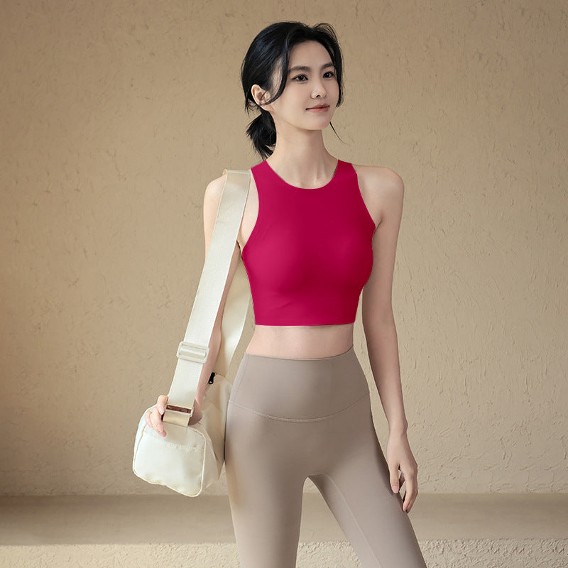 Integrated fitness shockproof bra