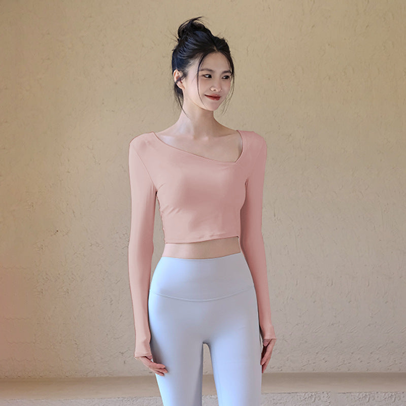 Short Long-Sleeve Sports T-Shirt