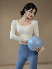 Professional long sleeves with chest pads