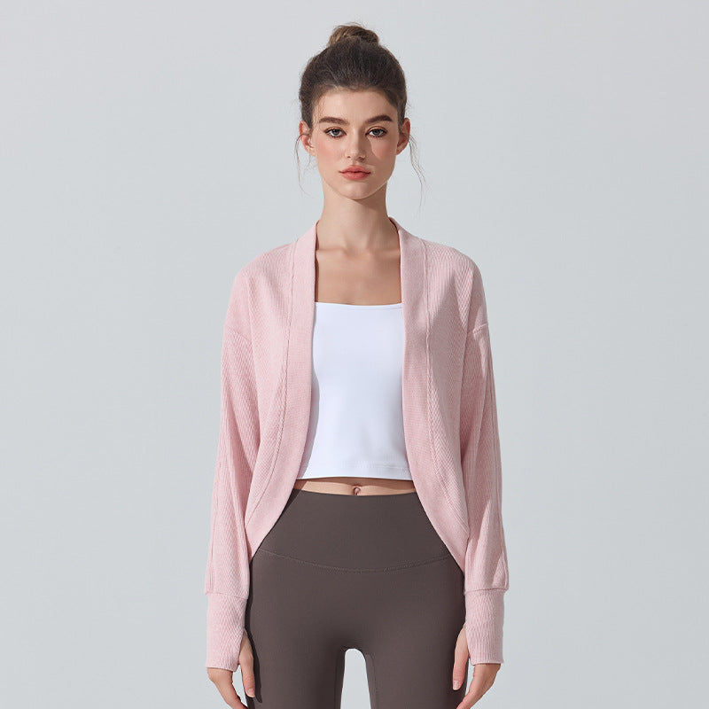 A new loose and casual long-sleeved blouse for autumn and winter