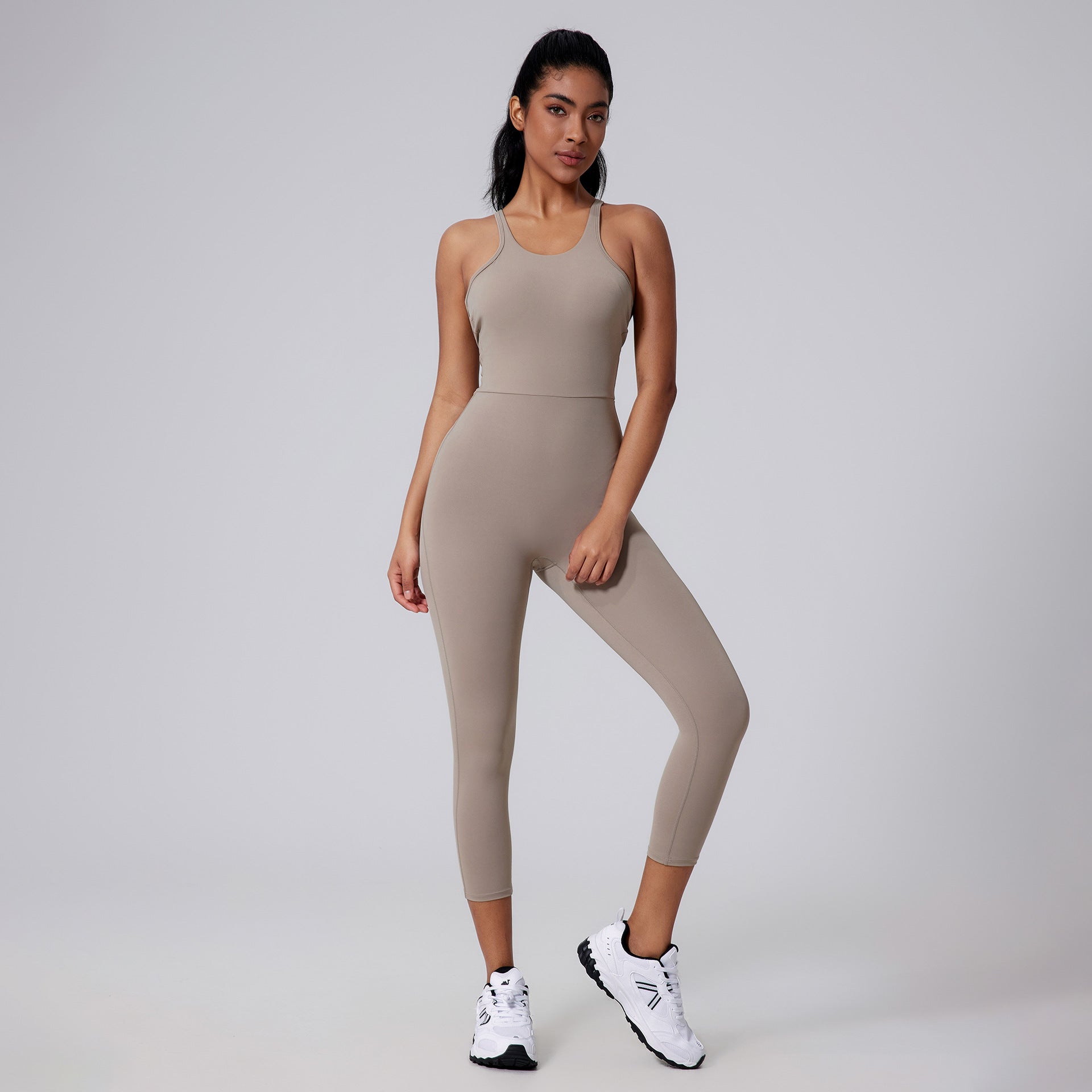 Brushed nude V-shaped beautiful back and buttocks lifting bodysuit