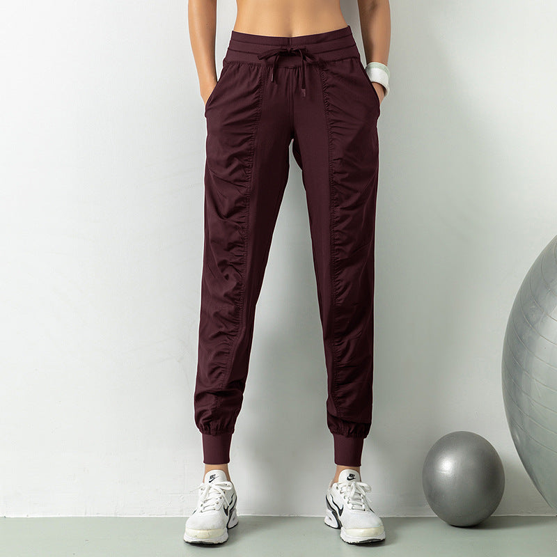 Breathable and loose cropped casual leggings