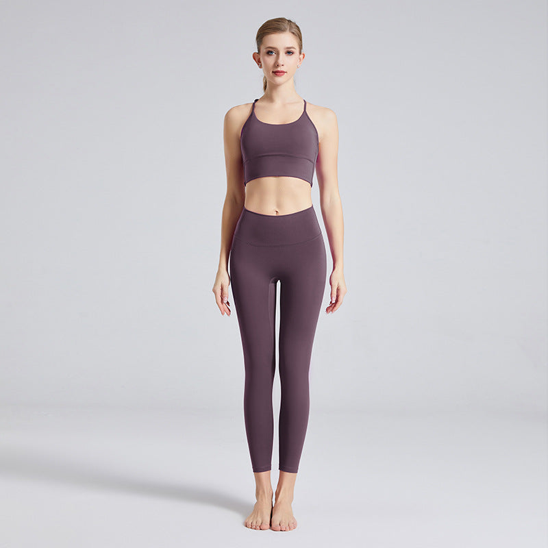 Adjustable straps without awkward line pants set