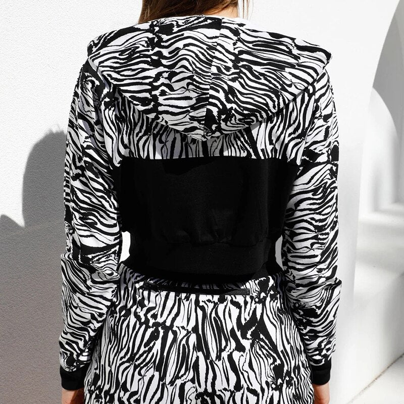Printed Long Sleeve Cropped Jacket