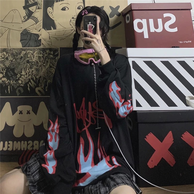 Retro Style Flame Print Loose O-Neck Long Sleeve Sweatshirt