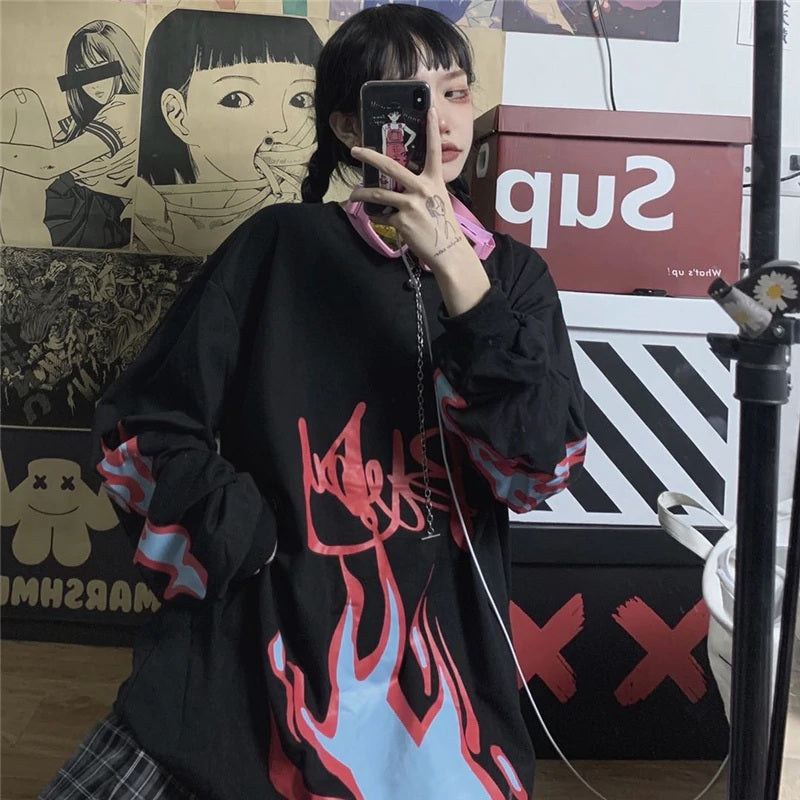 Retro Style Flame Print Loose O-Neck Long Sleeve Sweatshirt