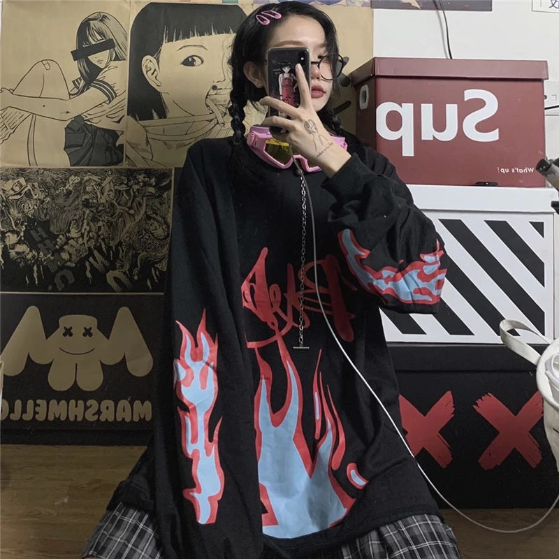 Retro Style Flame Print Loose O-Neck Long Sleeve Sweatshirt