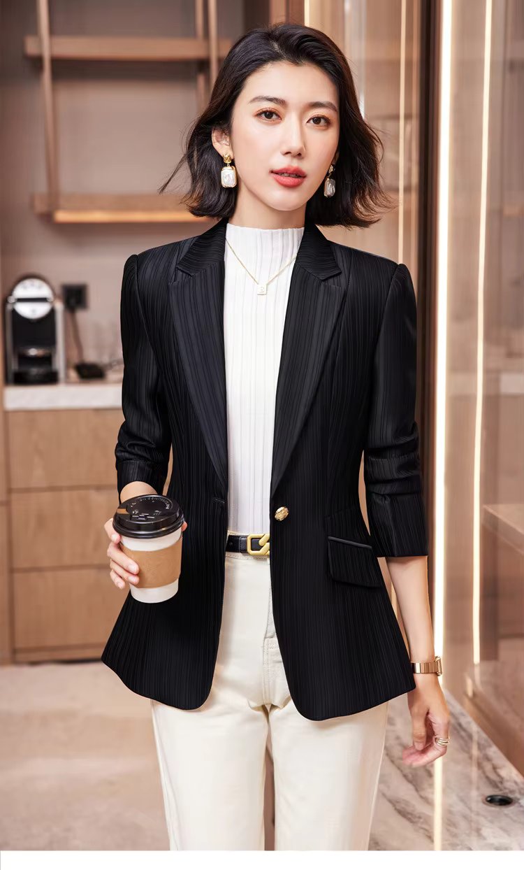 Luxury Bright Striped Long Sleeve Elegant Single Golden Button Formal Suits