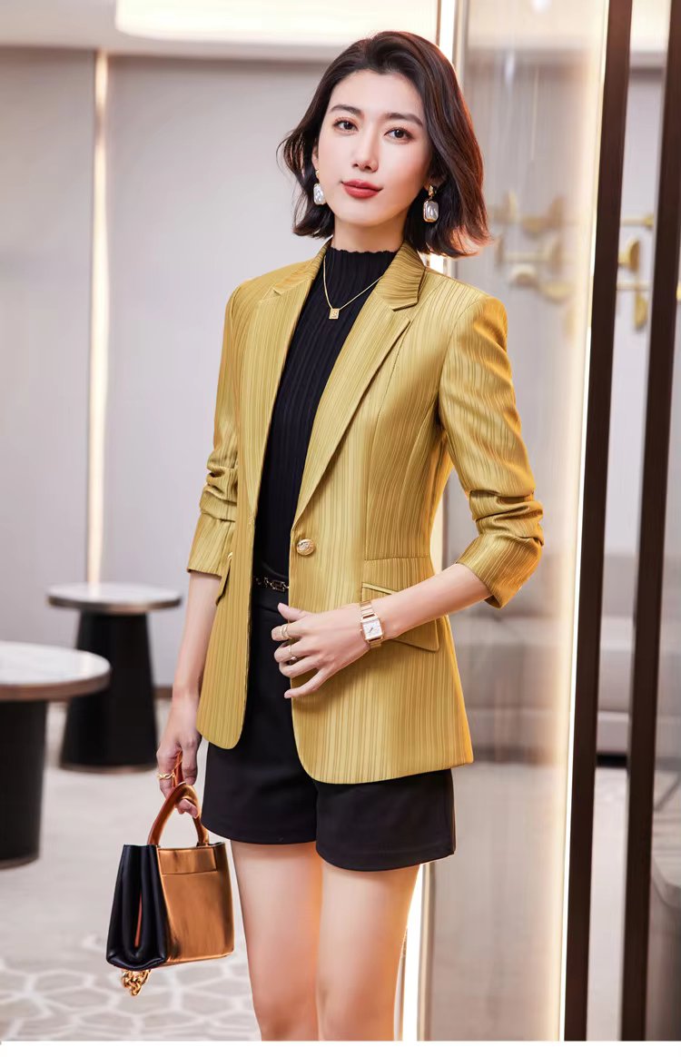 Luxury Bright Striped Long Sleeve Elegant Single Golden Button Formal Suits