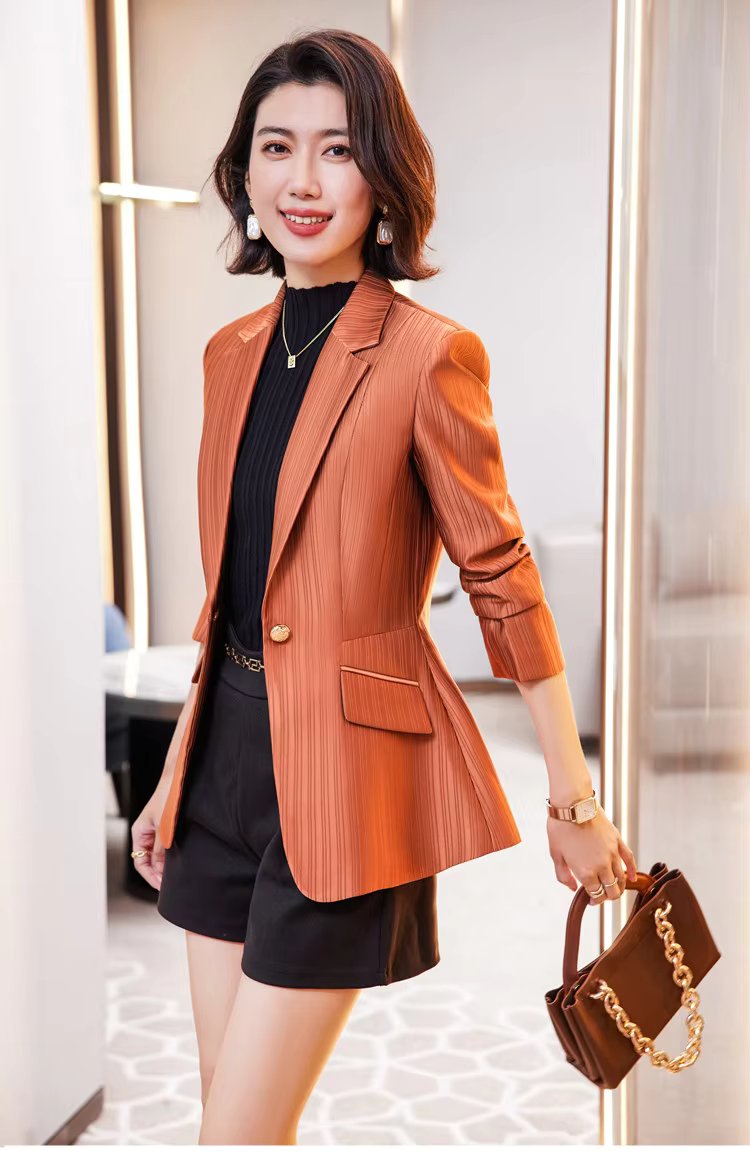 Luxury Bright Striped Long Sleeve Elegant Single Golden Button Formal Suits