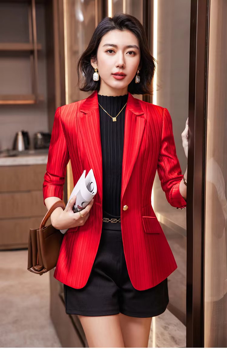 Luxury Bright Striped Long Sleeve Elegant Single Golden Button Formal Suits