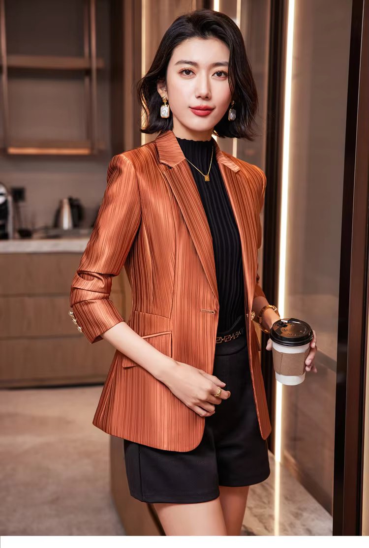 Luxury Bright Striped Long Sleeve Elegant Single Golden Button Formal Suits