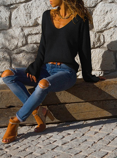 Vertical Ribbed Fine Knit Fit Sweater