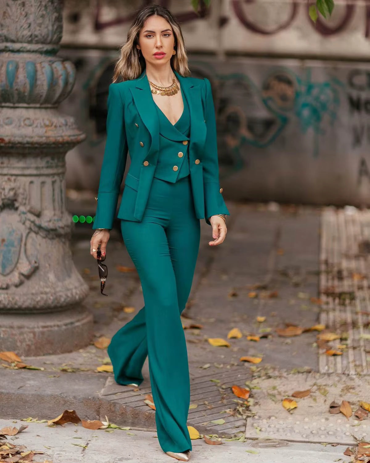 Vintage Double Breasted Peaked Lapel Slim Fit Office Jacket Pants 3 Pieces Set