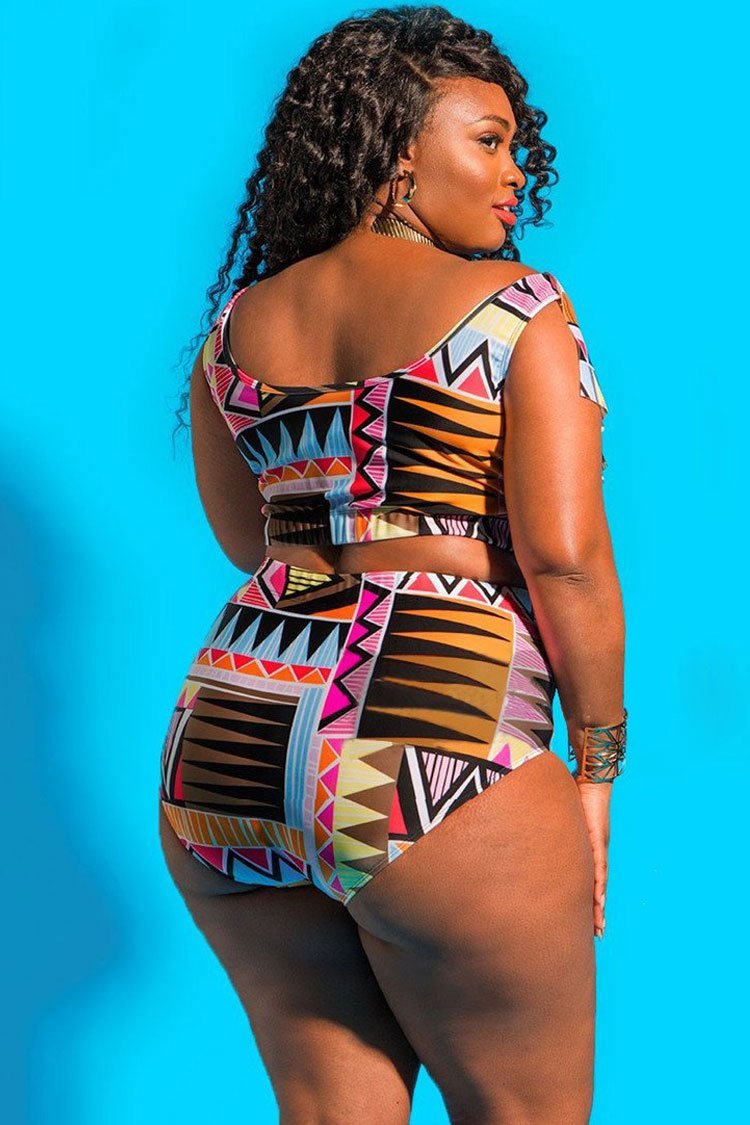 Plus Size Ethnic Geometry Printed Ruffle Bikini - Two Piece Set