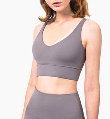 Wide-shouldered U-back gym vest
